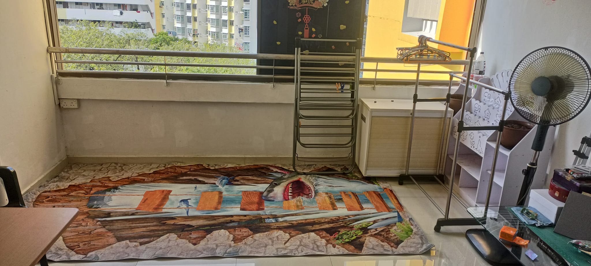 Balcony for rent