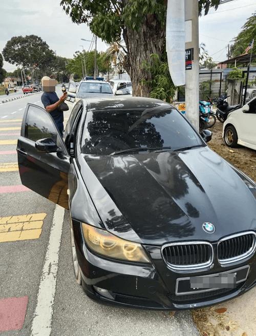Bangla caught with BMW (1)