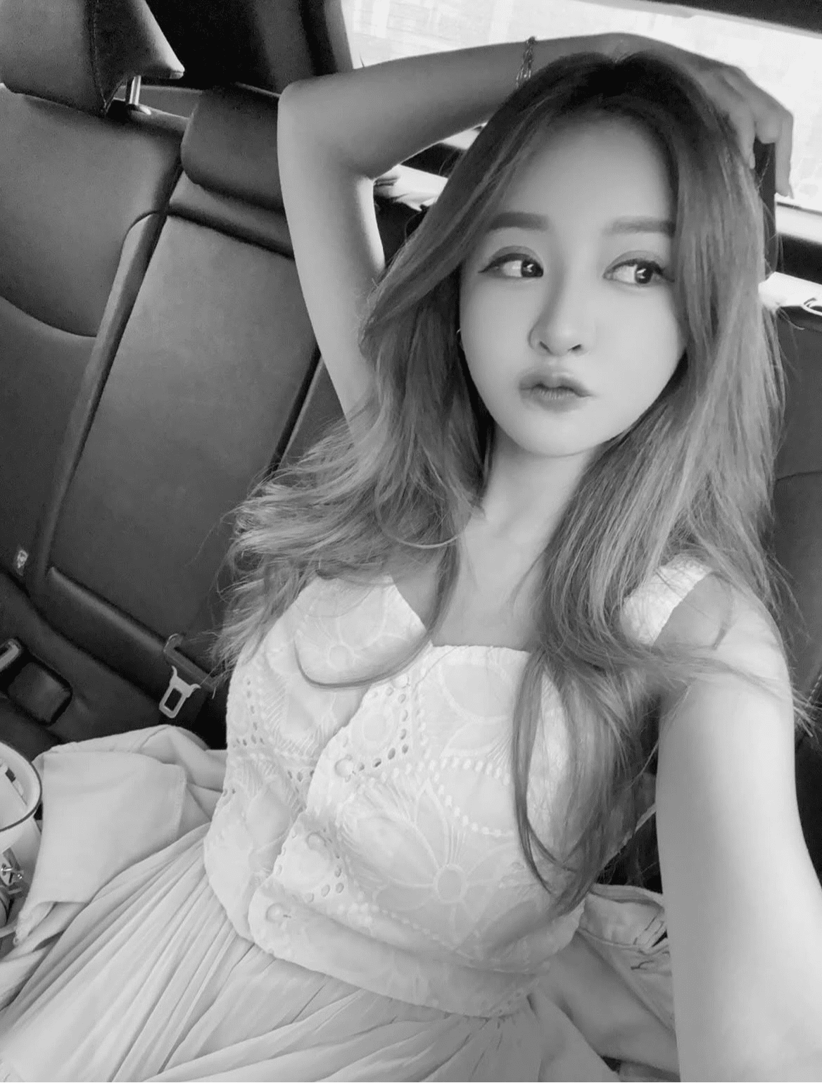 Black and white photo of Iris Hsieh