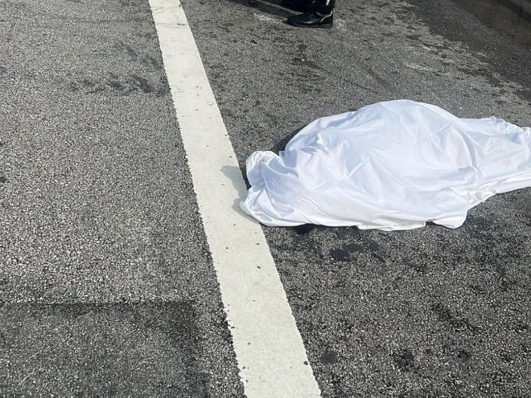 Body of woman who got hit by lorry while changing tyre