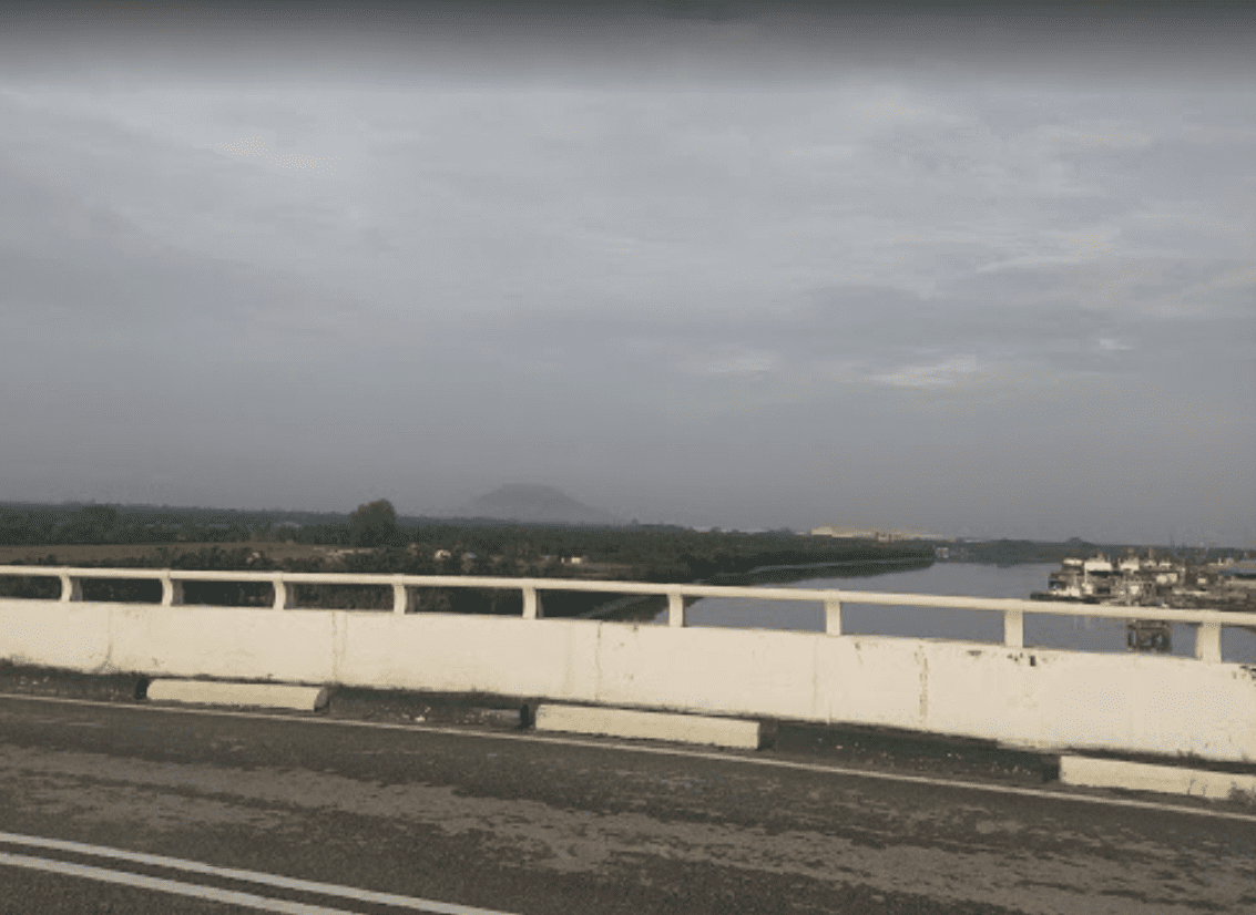M'sian Woman Beaten And Thrown Off Bridge For Telling A Group Of Men They Were Too Noisy