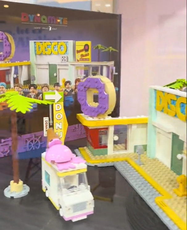 BTS lego set