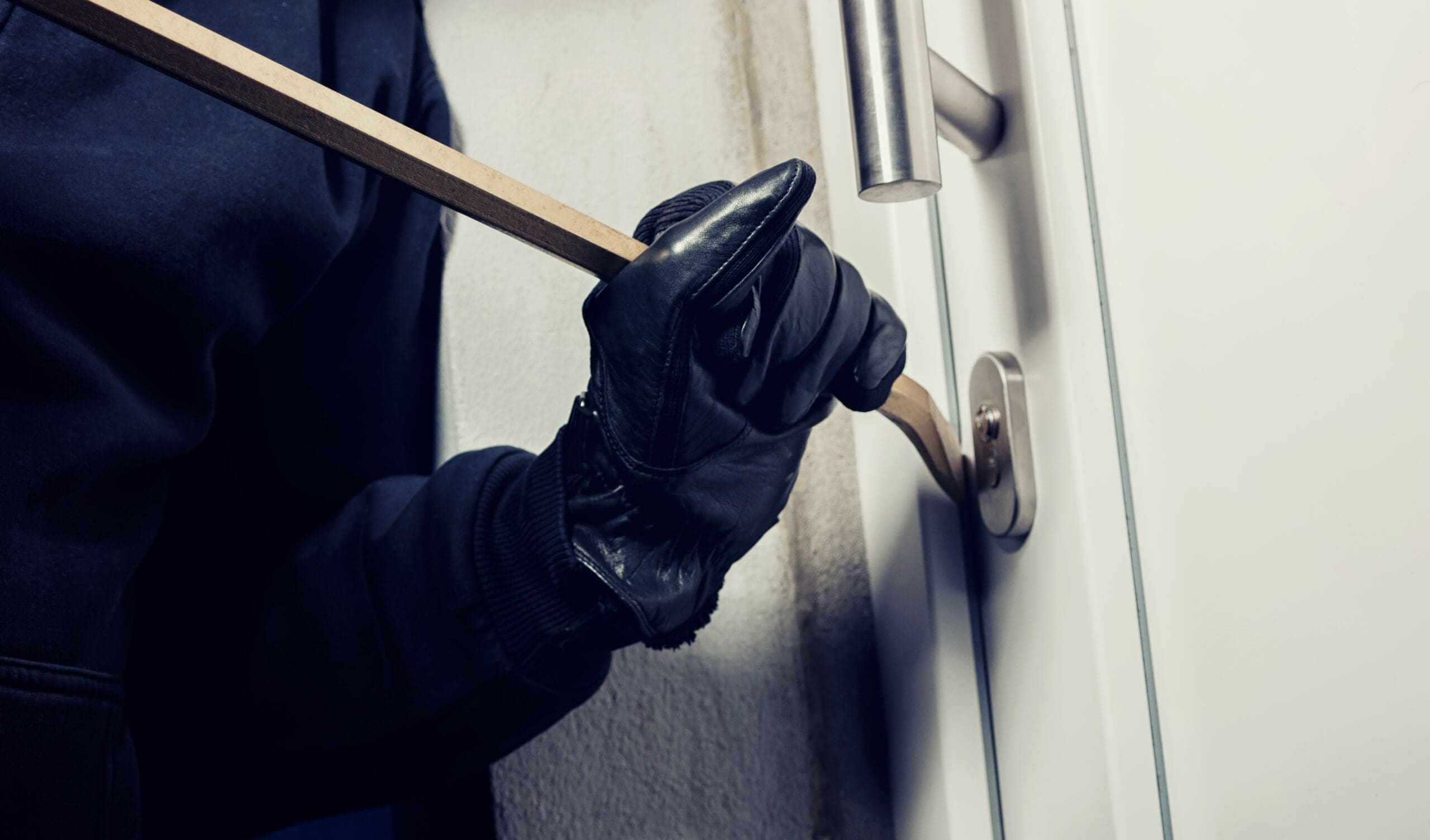 Elderly Ipoh Couple Has House Robbed 3 Times In 3 Weeks, Wants Police To Step Up