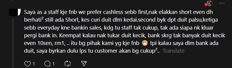 Elderly M'sian Couple Unable To Order Coffee As Cafe Only Accepts Cashless Payment, Netizens Debate comment 3