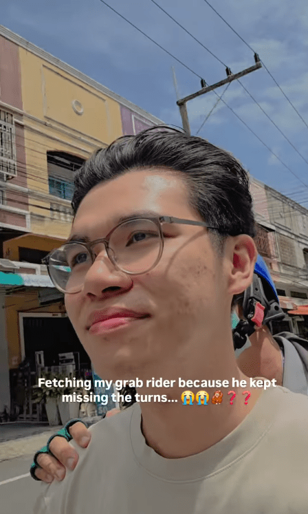 Clifford takes over Grab ride 3