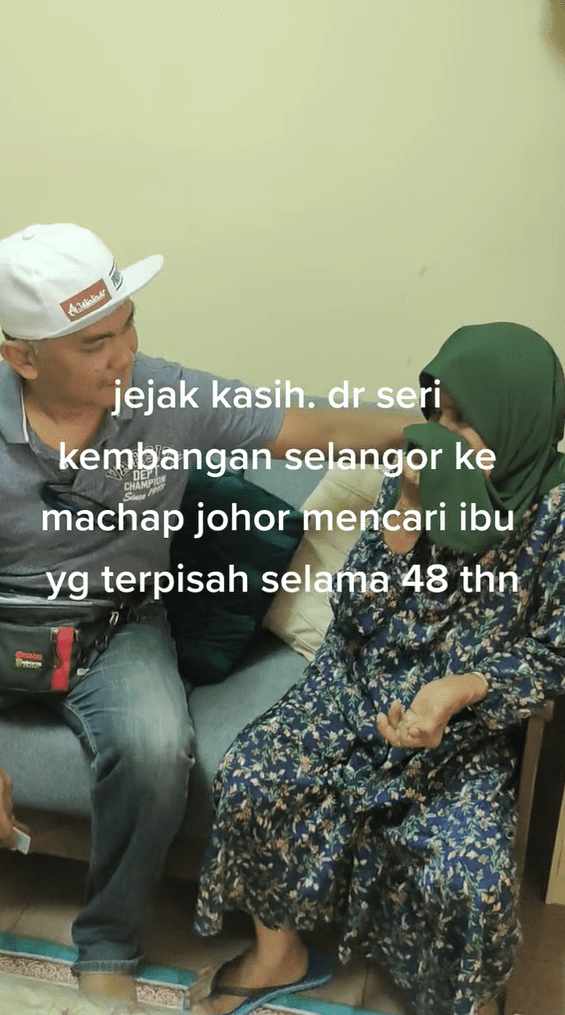 M'sian Man Has Tearful Reunion With Birth Mother After 48 Years Of Separation