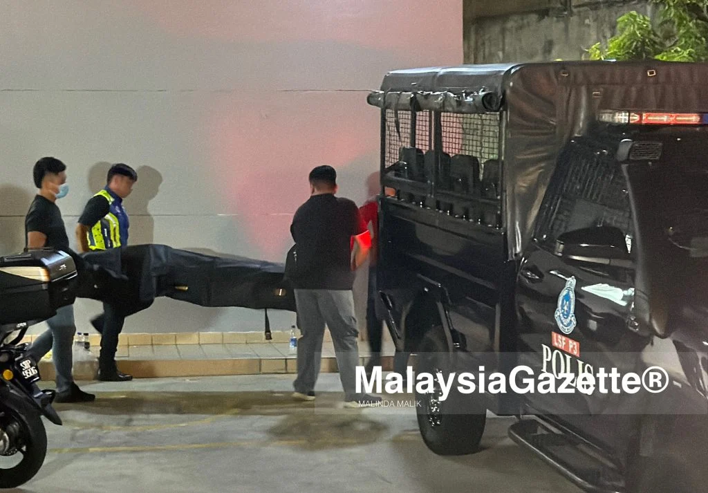Dead woman inside Myvi Penang (3)
