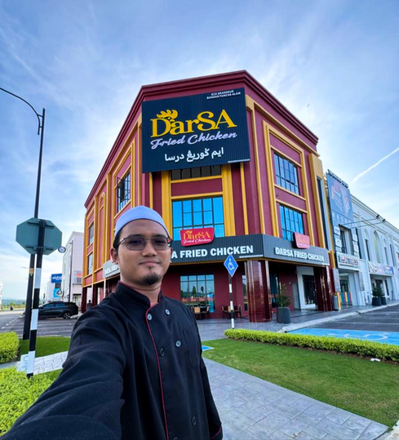 DFC founder standing outside Bangi outlet