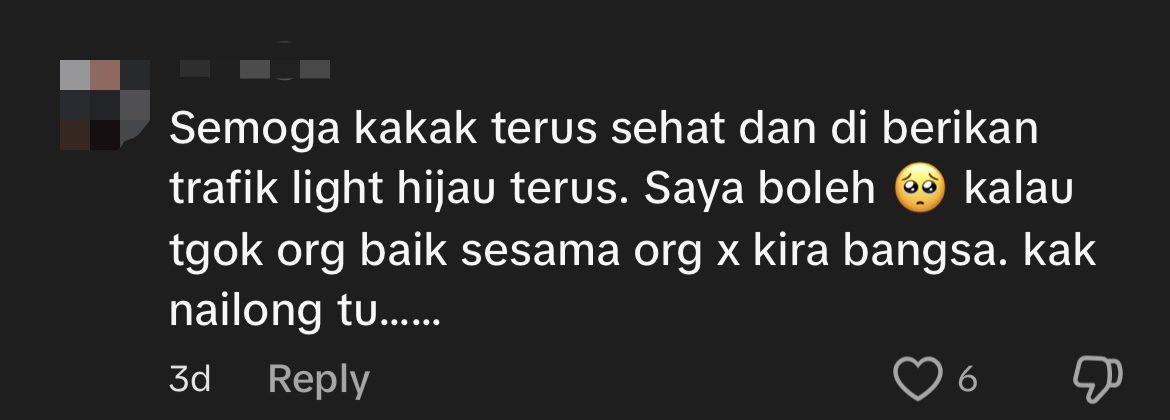 Kind M'sian E-Hailing Driver Refuses To Accept Payment From OKU Passenger, Netizens Touched comment 2