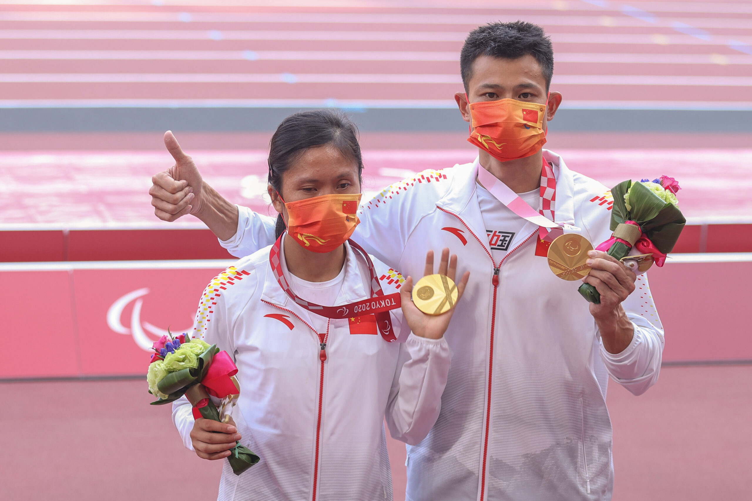 Xudonglin and liucuiqing won gold medal at tokyo 2020 paralympics