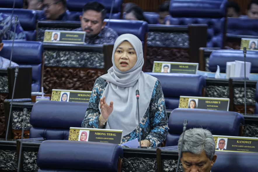 Education Minister Fadhlina Sidek