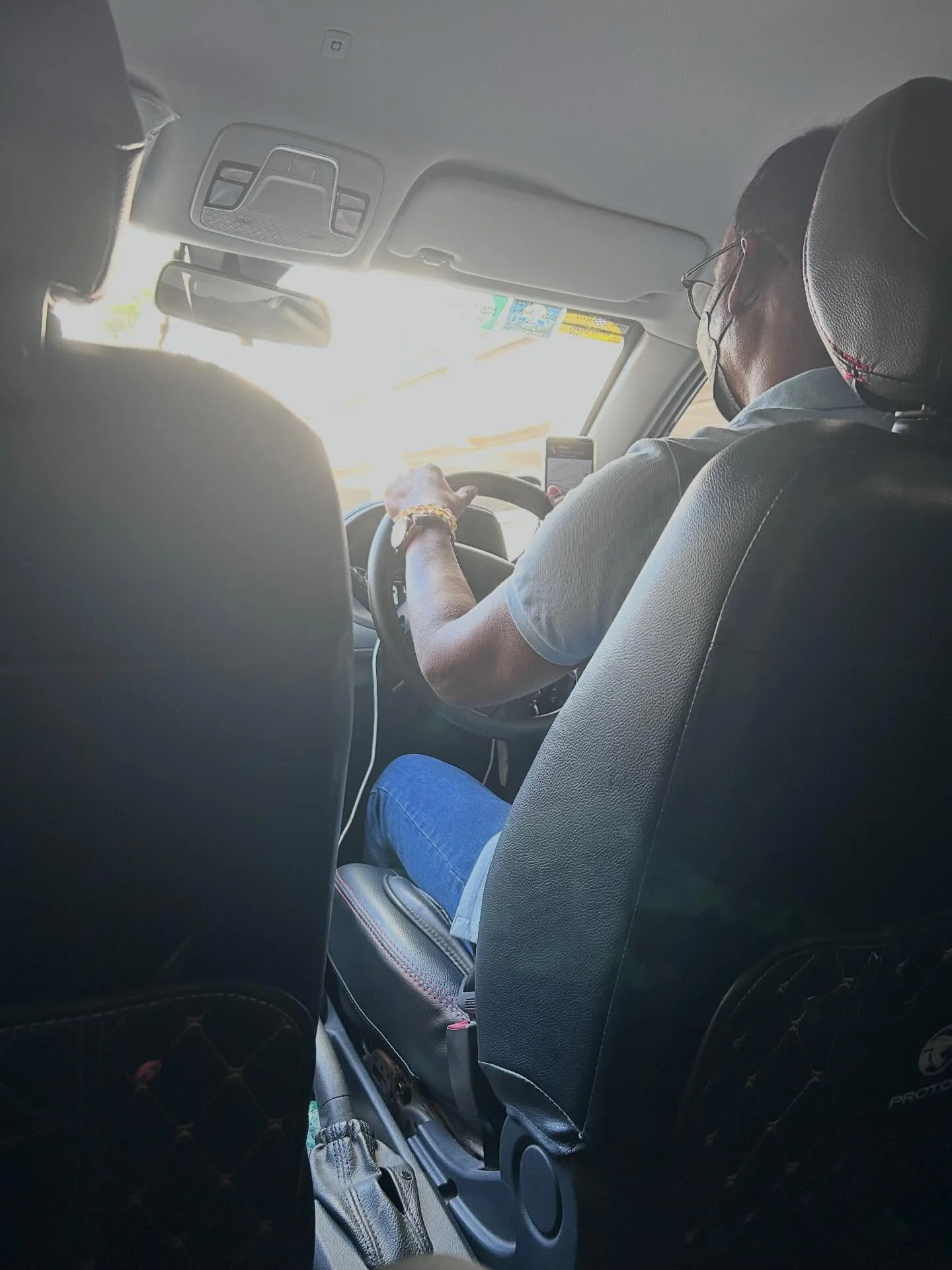 Elakiya meets kind Grab driver