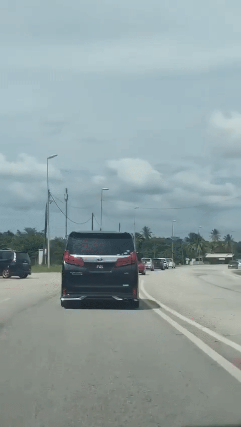 PAS MP's Car Seen Driving Dangerously, Police Say It Was Meant To Prevent Raya Haji Meat From Rotting