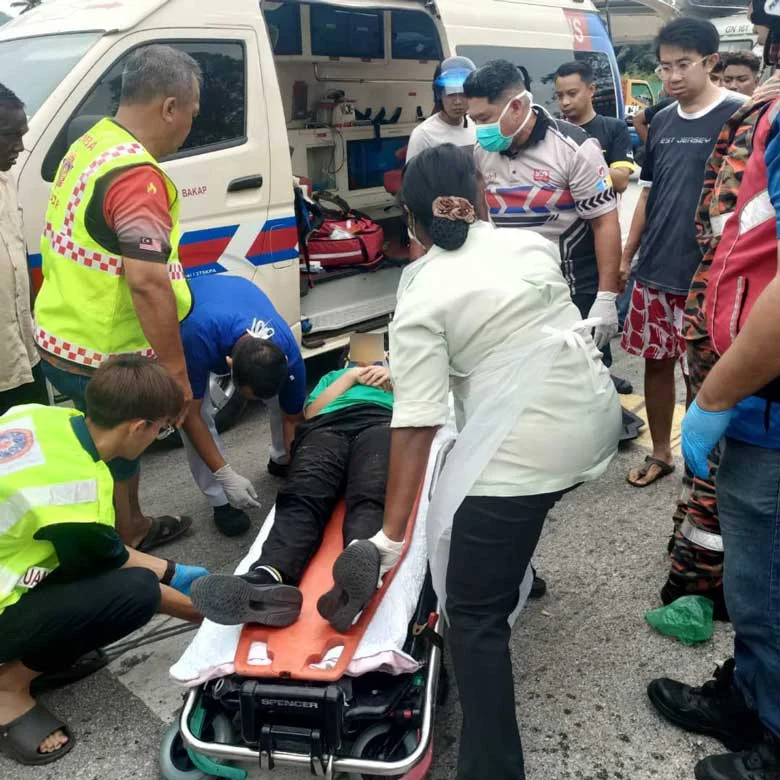 Fatal lorry accident near Jit Sin, Penang (2)