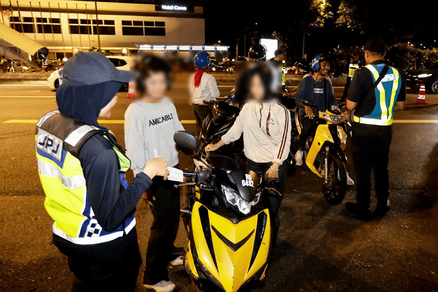 Female student caught by JPJ in Seri Kembangan