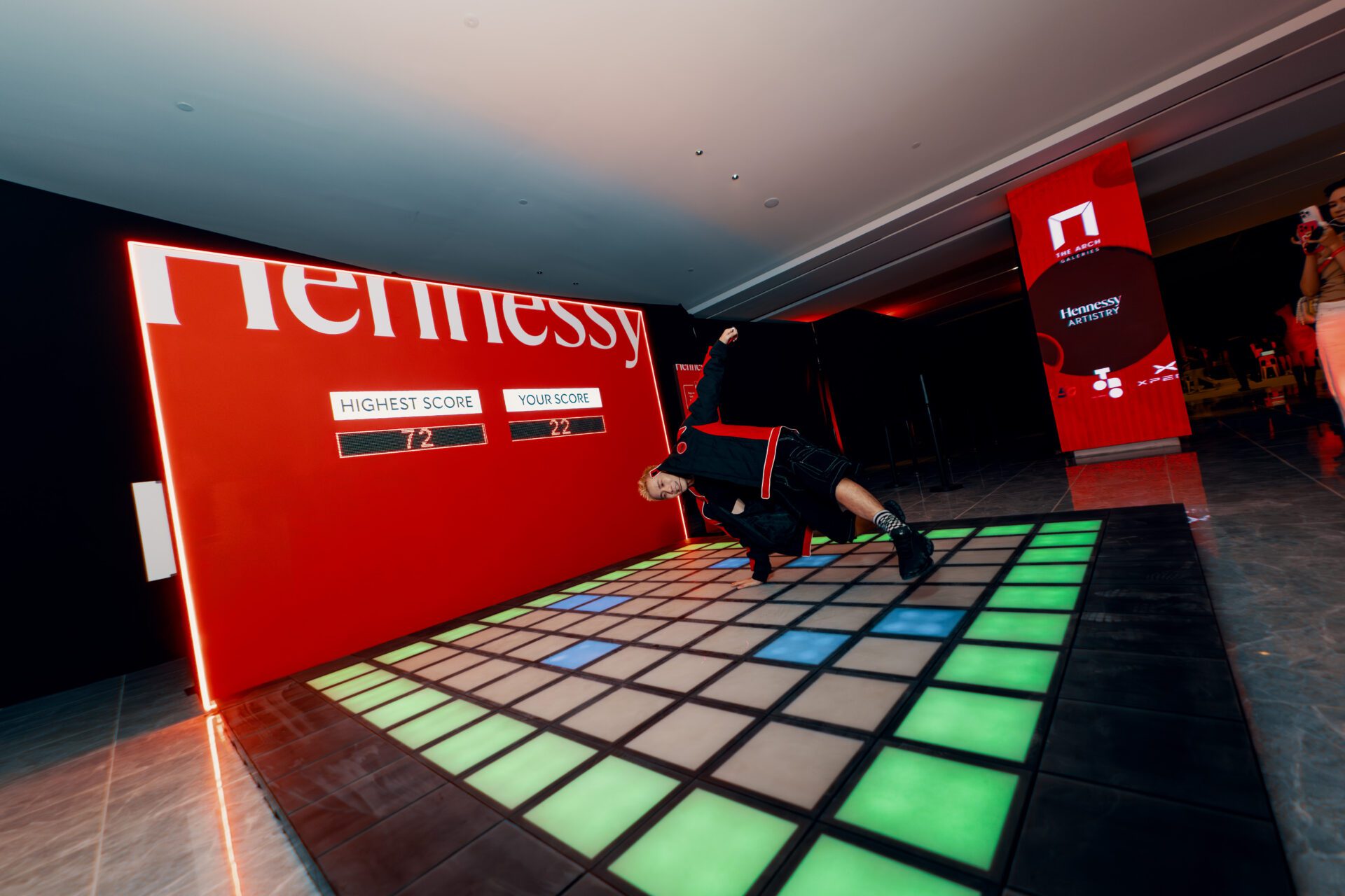 Flash Floor Engagement