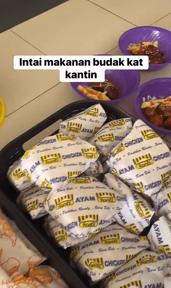 Food sold in canteen (3)