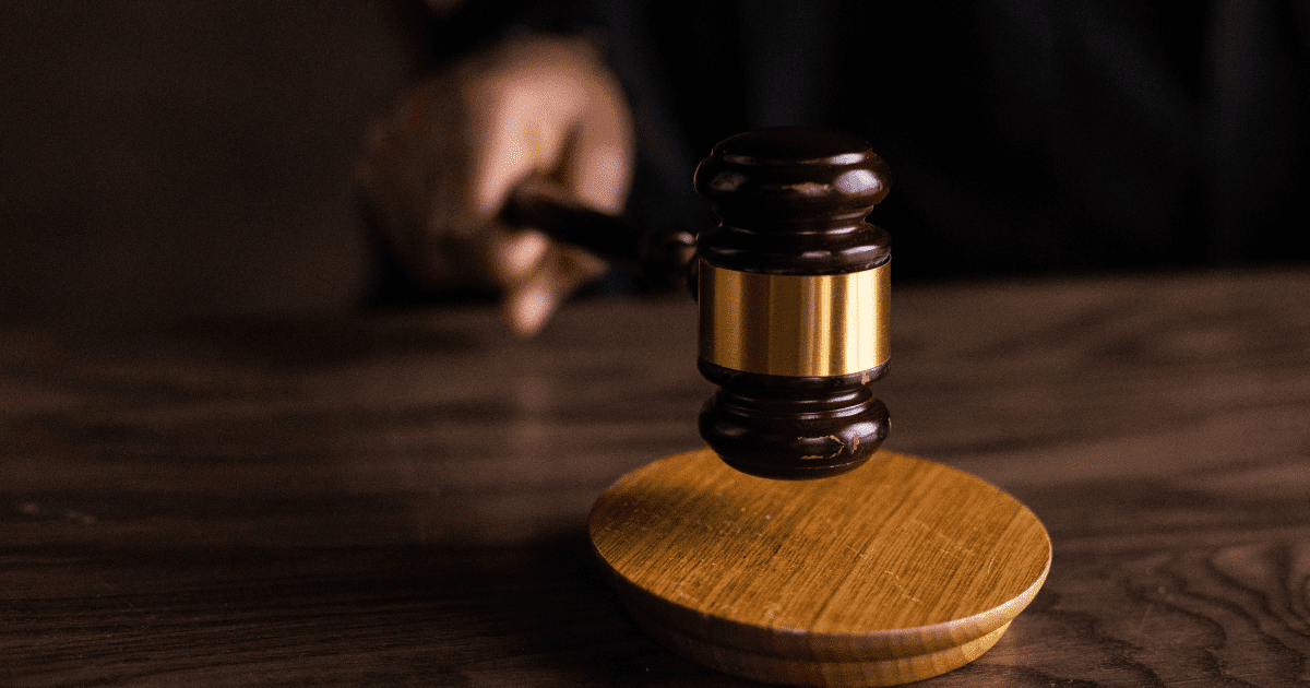 gavel (3)