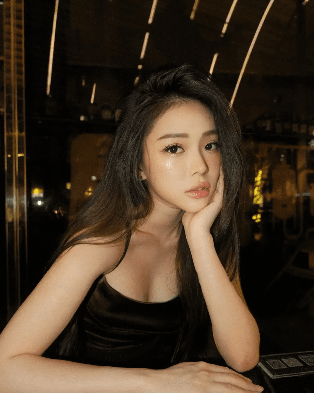 Genie Yamaguchi photo