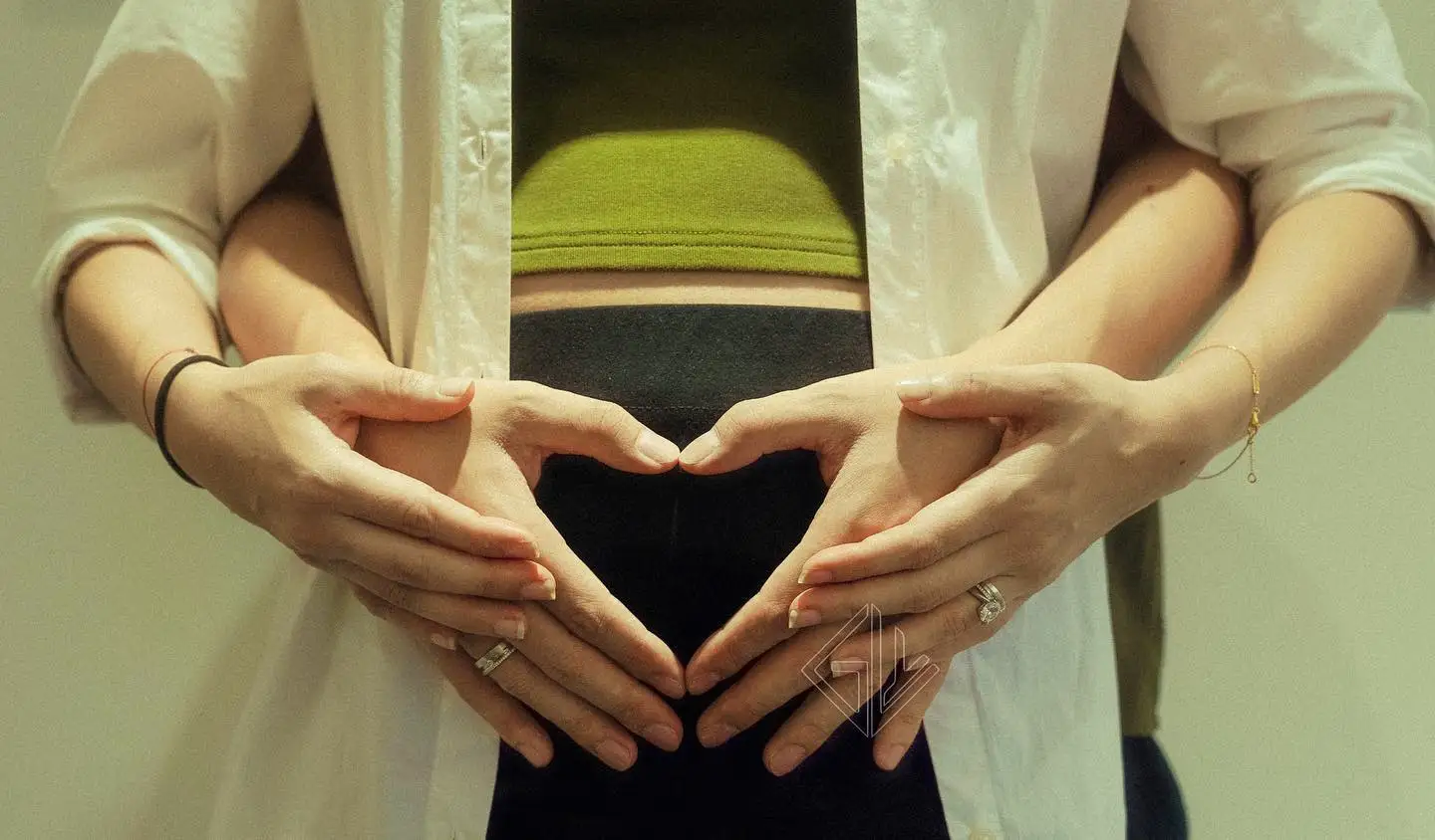 Former Olympic Silver Medalist Goh Liu Ying showing her baby bump