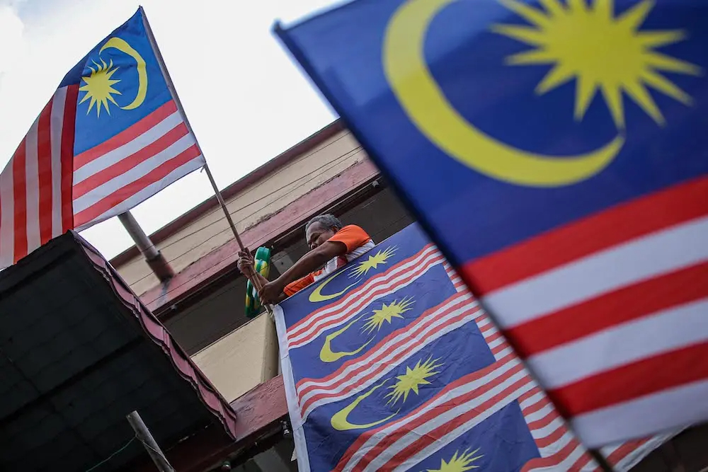 Amplify the spirit of unity on malaysia day | weirdkaya