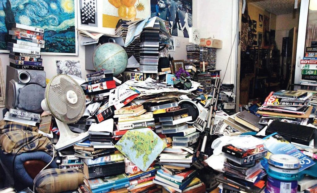 hoarding 