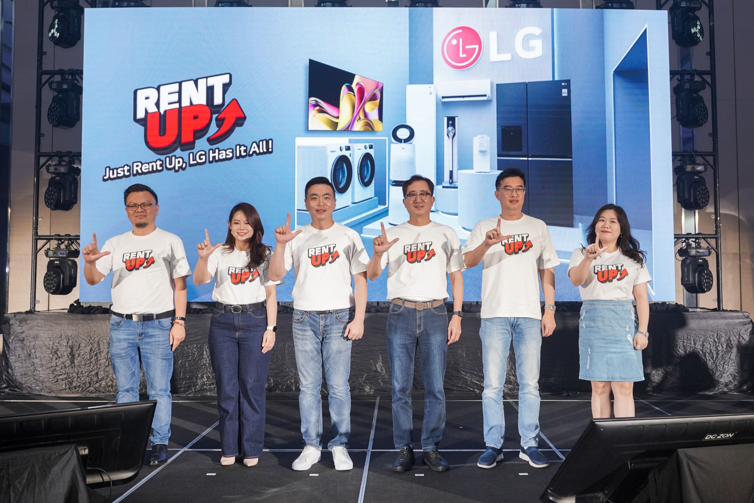  (third from right) Justin Choi, Managing Director of LG Electronics Malaysia (LG) together with (from left)  Jonathan Khoo, Team Leader of PuriCare Sales; Hoo Wai Sam, Head of Product Marketing; Hojin Jung, Product Director of PuriCare Biz; Song You June, Chief Financial Officer of LG Electronics Malaysia and Joey Tang, Team Leader of PuriCare Service launched LG Rent-UpTM, Malaysia's first comprehensive home appliance rental service.
