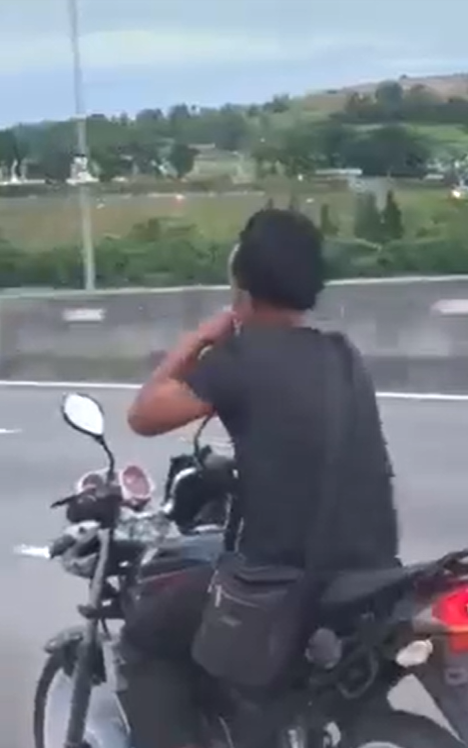 [video] man who sniffed glue while riding his motorcycle nabbed by police | weirdkaya