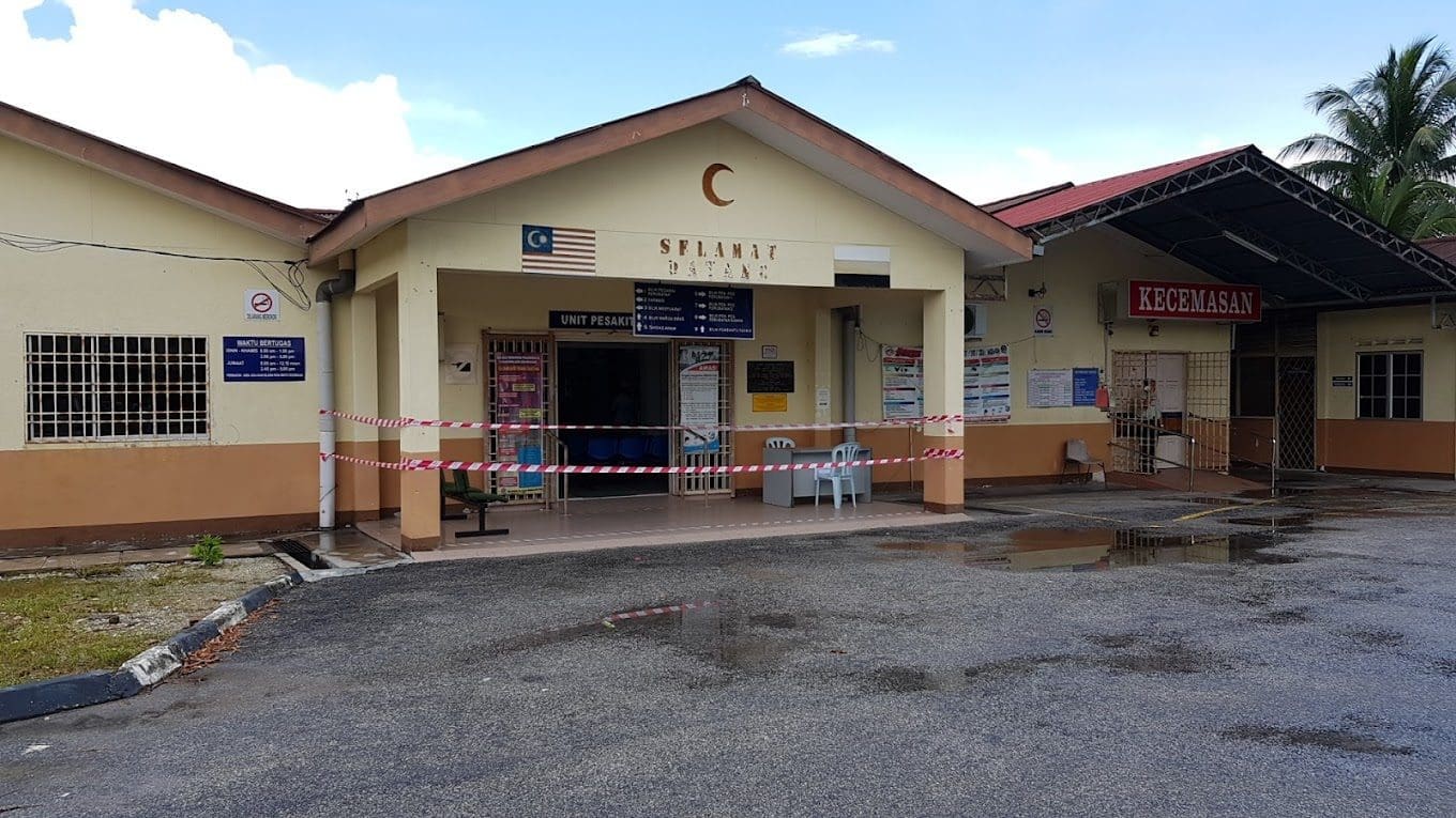 M'sian Man Chokes To Death While Eating Ang Ku Kuih