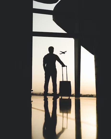 30yo M'sian Shares How He Was Mocked For Not Travelling Overseas Before, Receives Support From Netizens