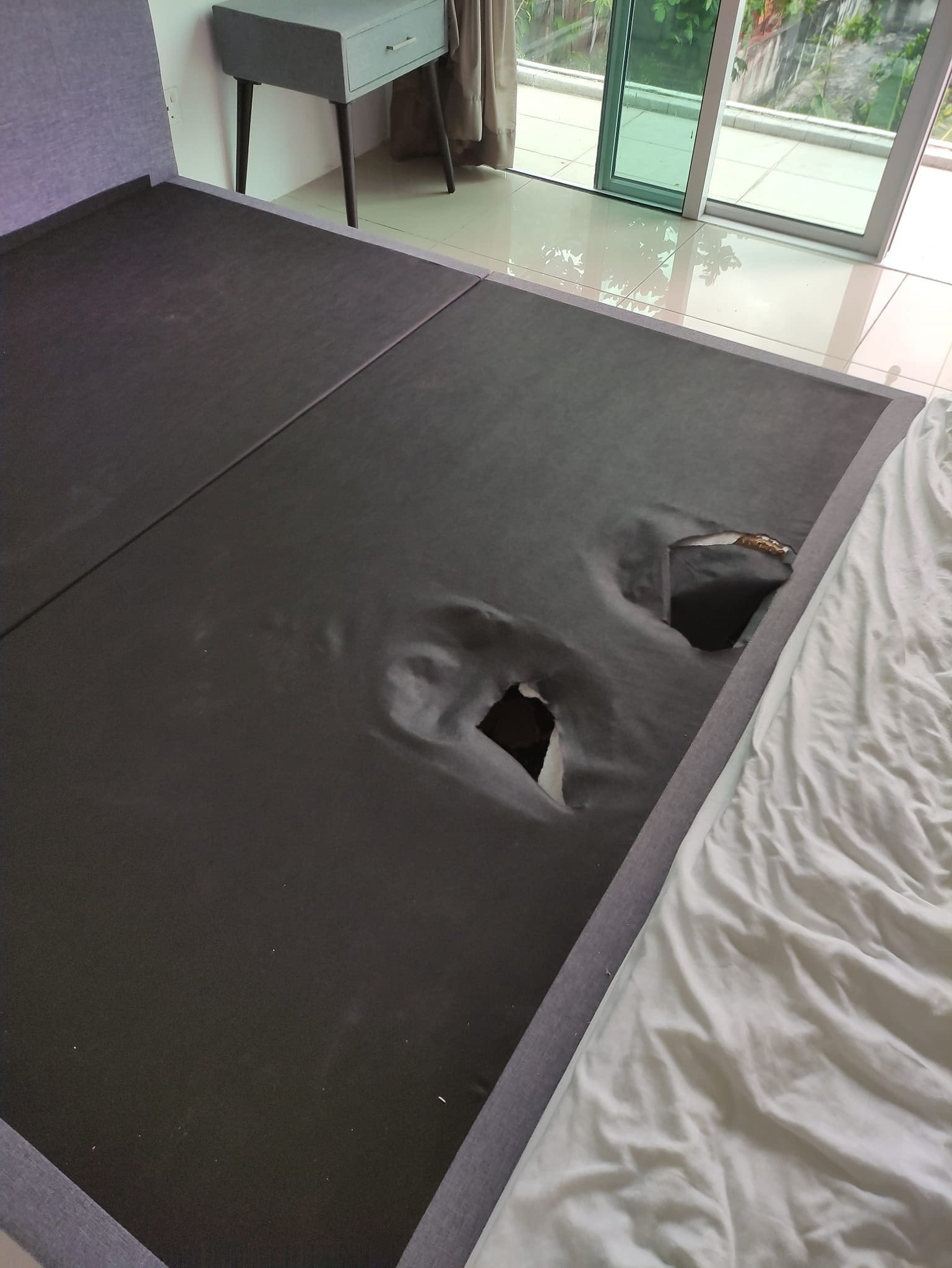 &Quot;Tenants From Hell&Quot; — Penang Airbnb Owner Shocked To Find Home Completely Thrashed | Weirdkaya Tenants