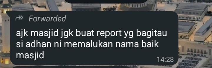 Imam catches man watching porn (2)