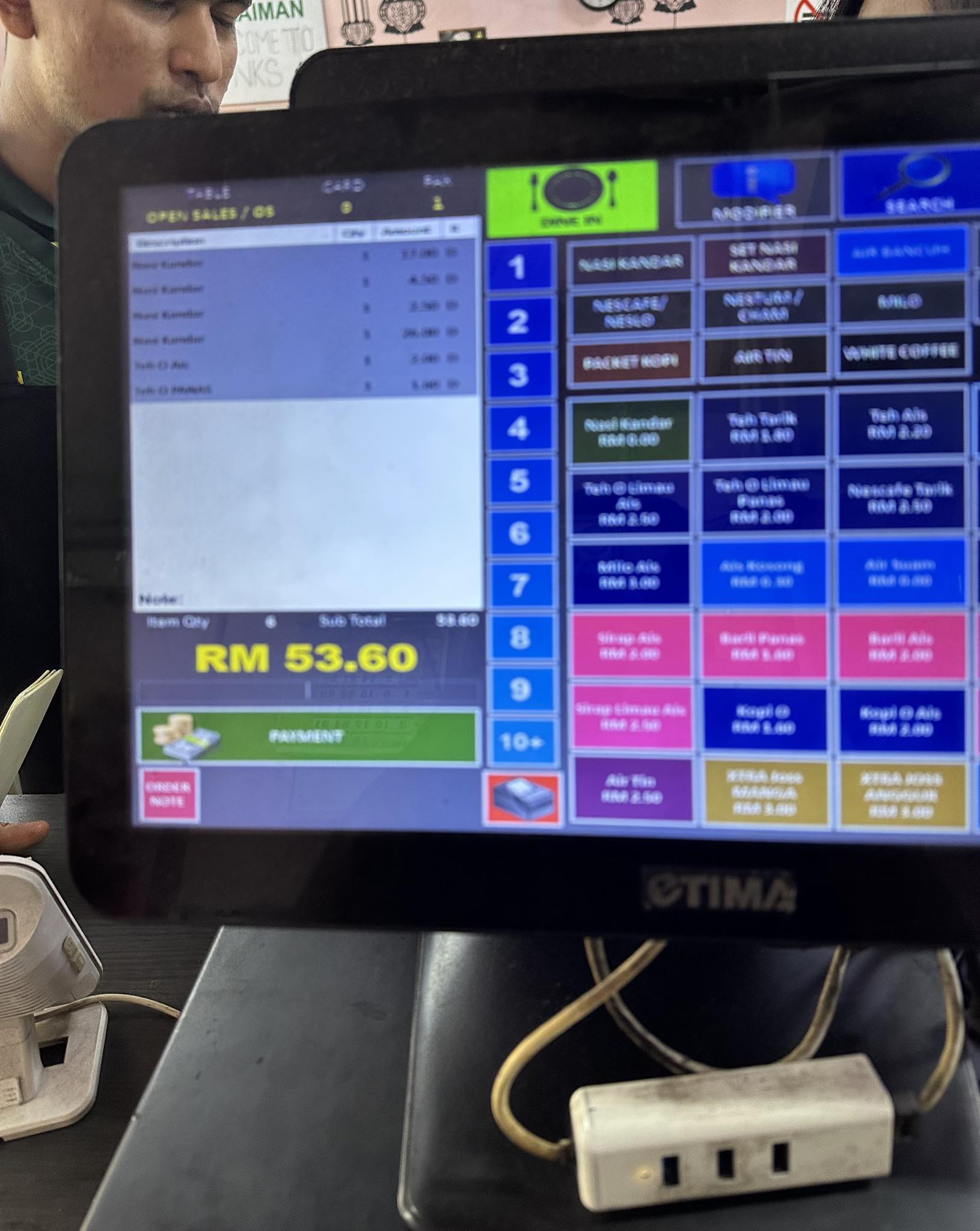 ‘I’m An Influencer!’ - Man With 40K Followers Tries To Dodge RM53 Nasi Kandar Bill But Fails