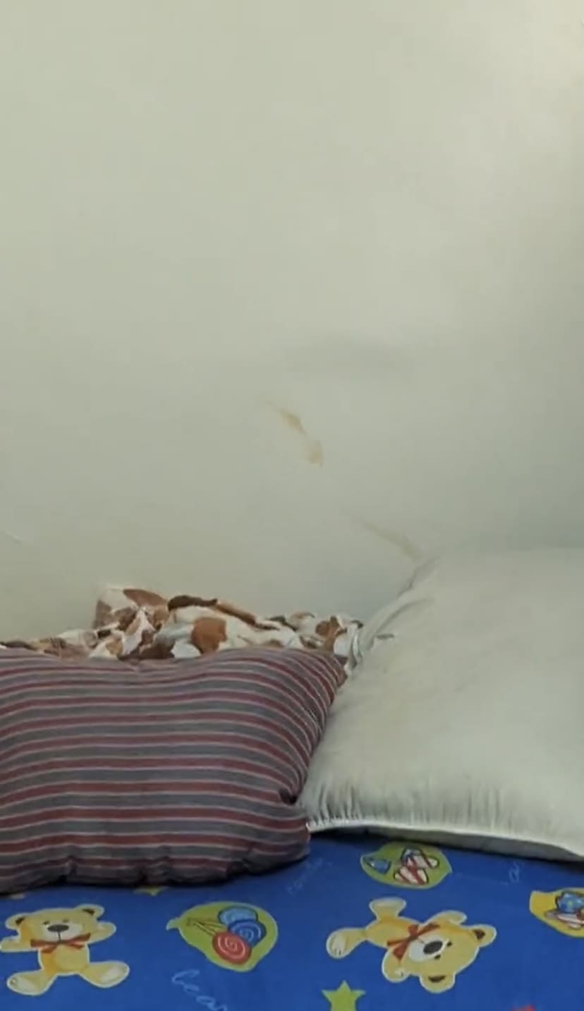 messy bed