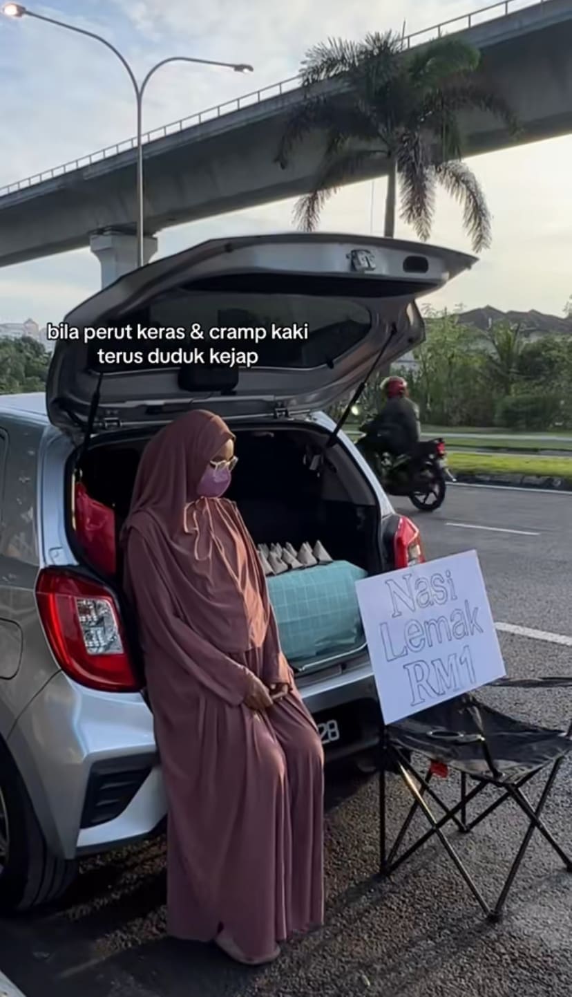 @byzilaa Malaysian woman selling nasi lemak while pregnant