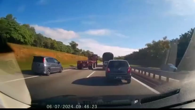 gurun Kedah highway accident July 6 2004