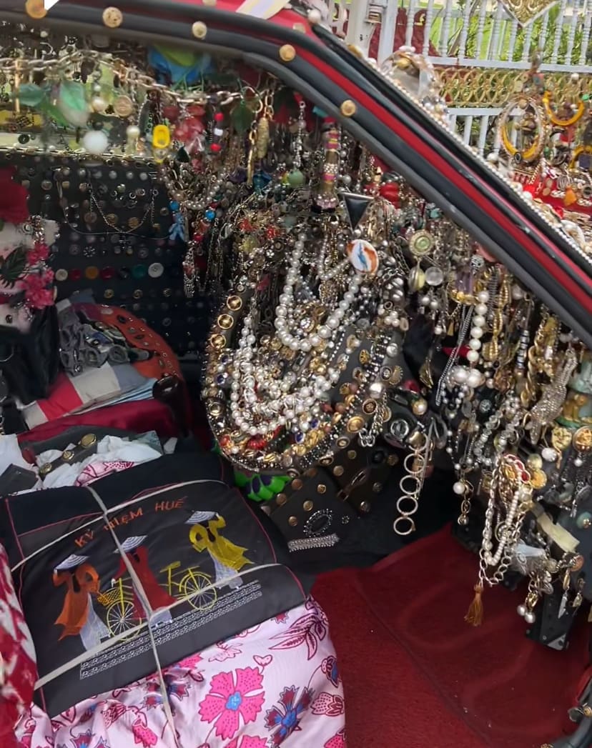 M'sian Man Decorates Proton Saga With Jewellery And Figurines