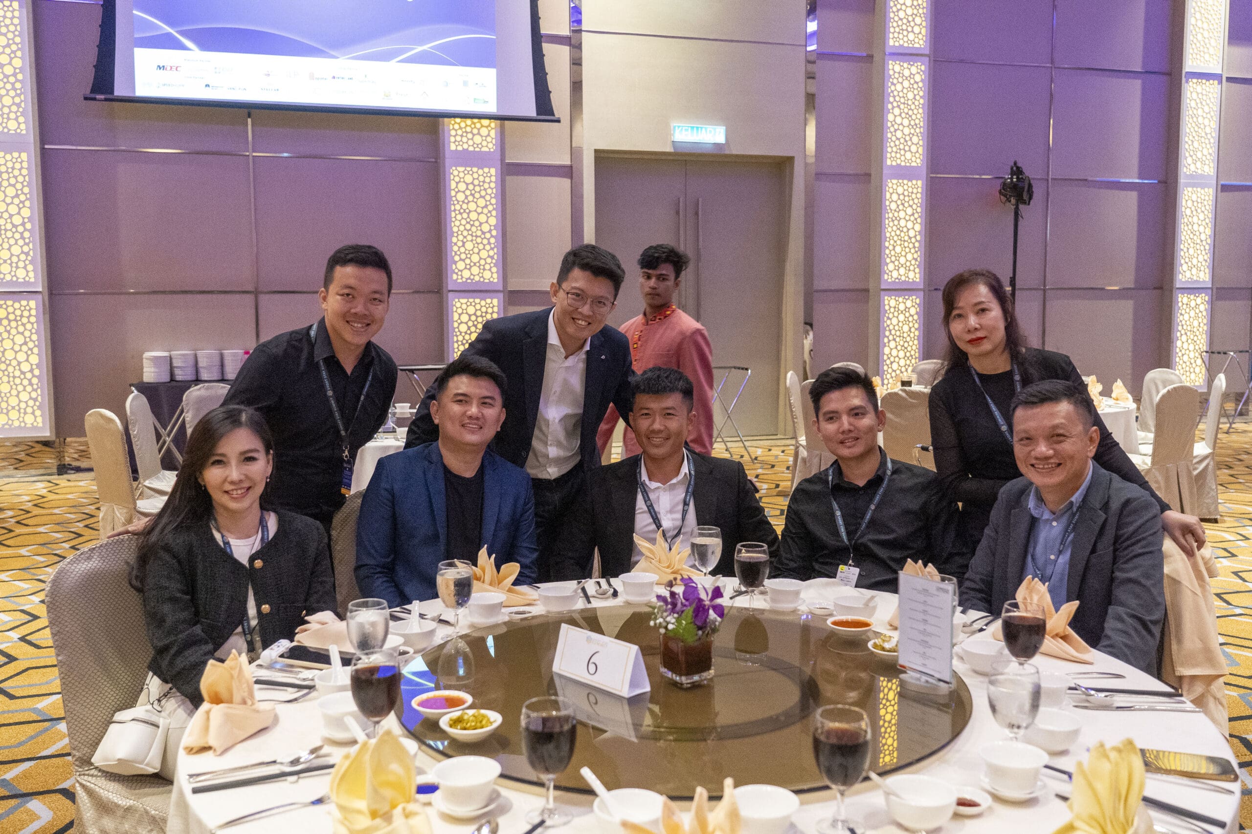 Jordan Oon together with partners from Indonesia and Vietnam