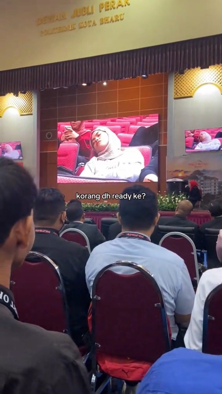 kelantan students fall asleep pic1