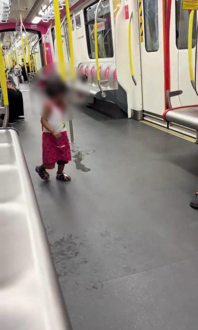 kid peed on lrt