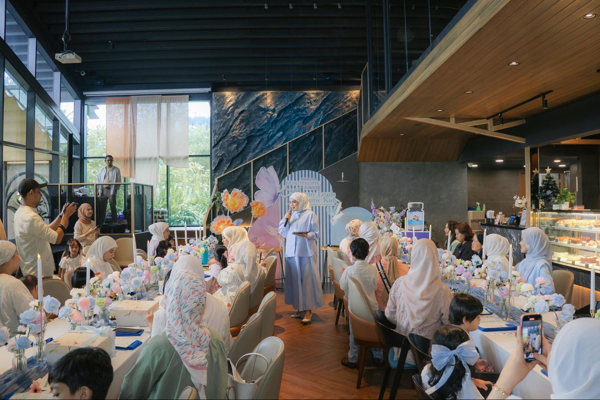 Knowledge, Laughter & Play How Mommy Leads, Smartie Kids Brought Families Together.png