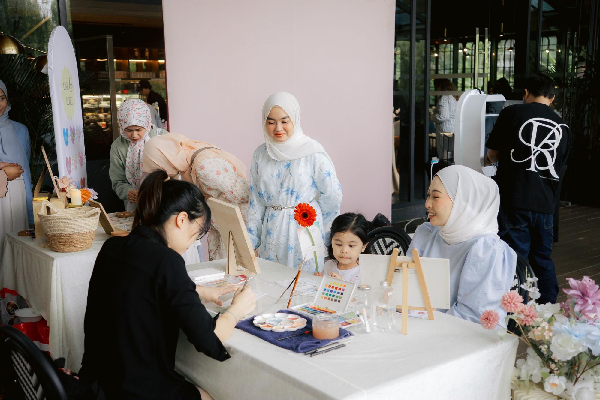 Knowledge, Laughter & Play How Mommy Leads, Smartie Kids Brought Families Together.png