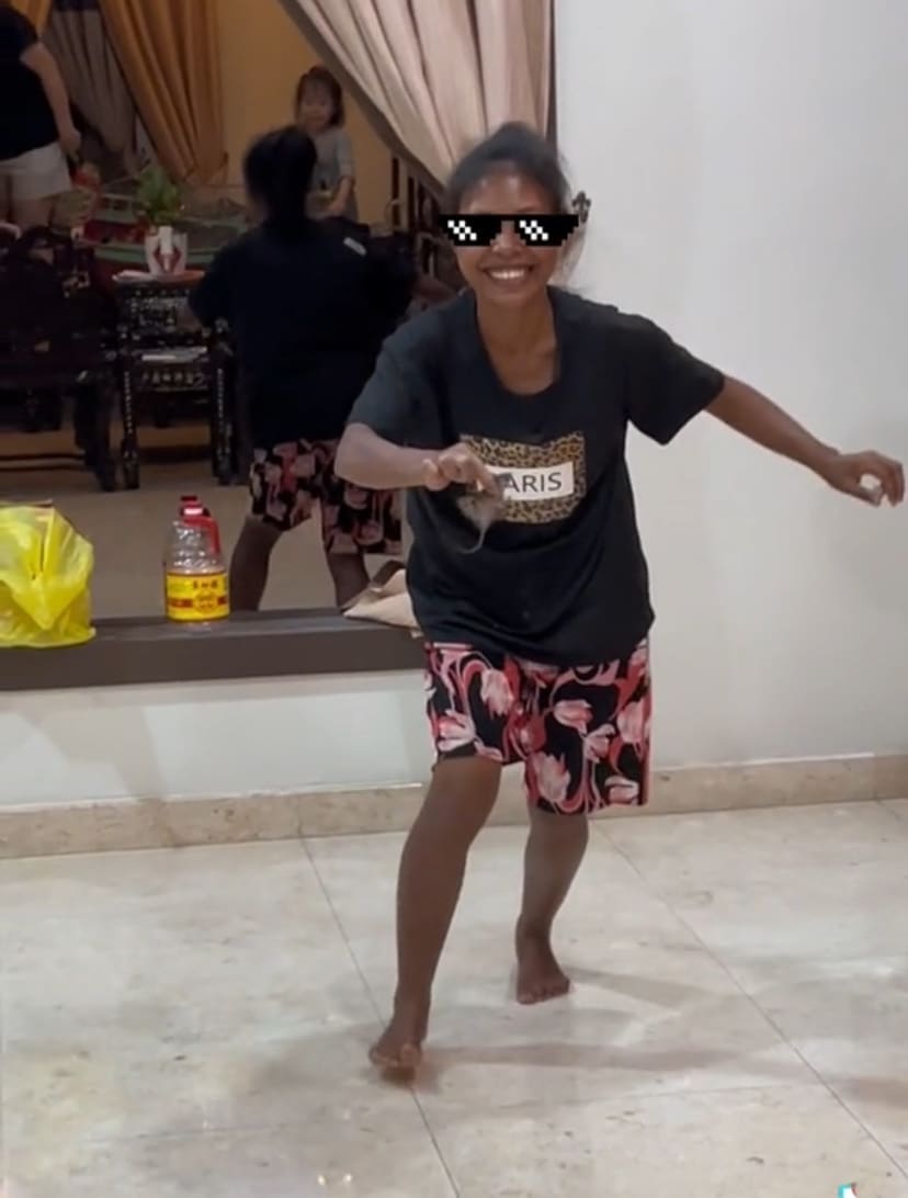 M'sian Influencer's Kakak Amazes Netizens By Catching Rat With Her Bare Hands