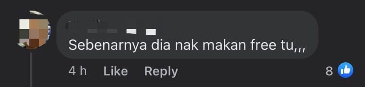 M'sian Customer Claims Buttermilk Chicken Had Gone Bad, Cafe Owner Says It's Not The Case comment 1