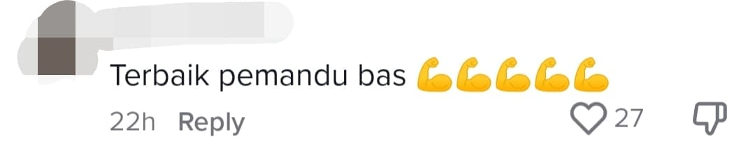 "Go Out! This Is Malaysia!" — Arab Tourist Props Feet On Top Of Bus Seat, Gets Called Out By Driver comment 1