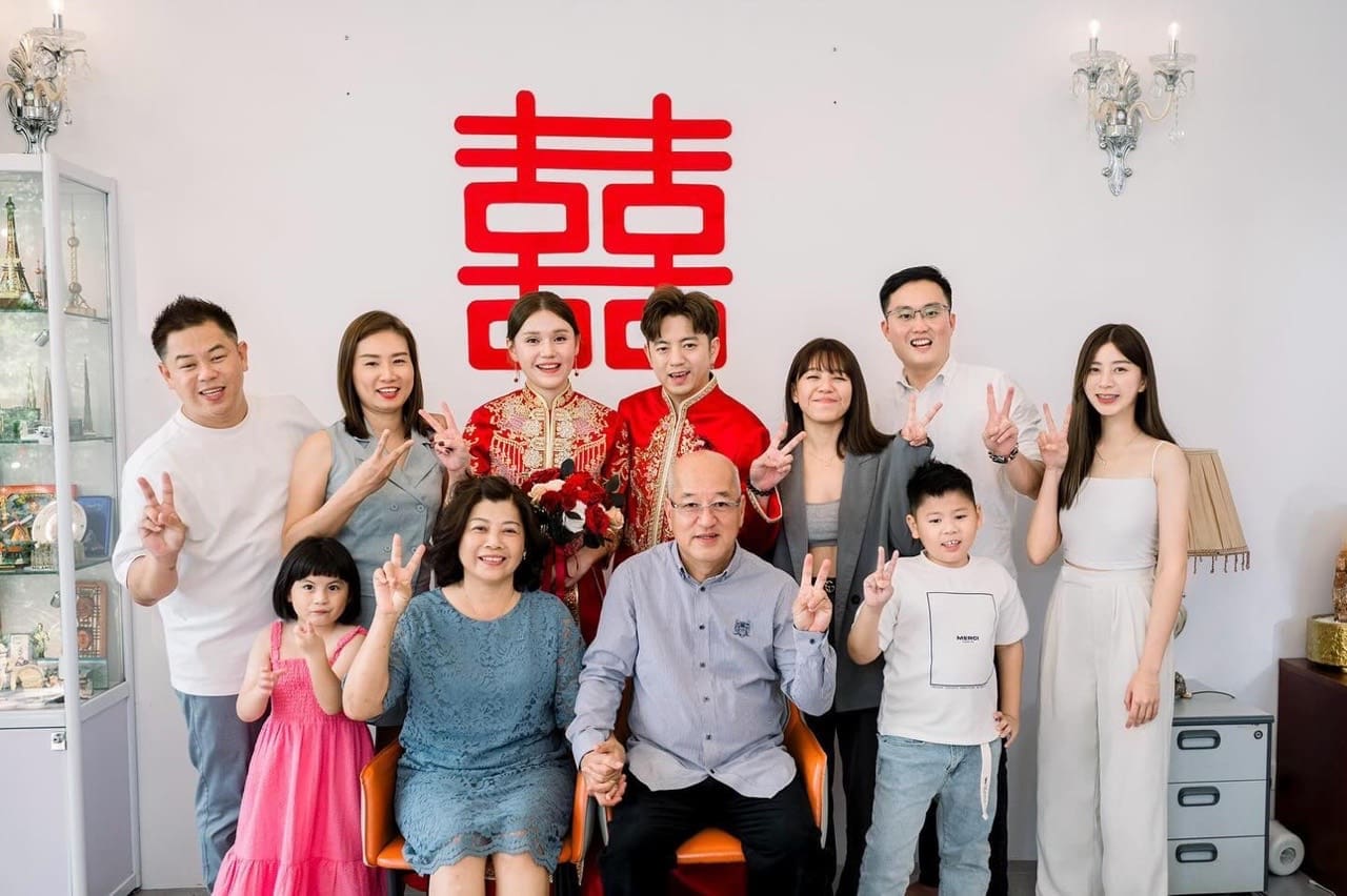 Rochelle and Leah's family members
