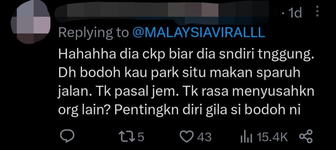 M'sian Driver's Illegally Parked Car Receives Fine, Wheel Clamp and Vandalization - Has 12 Unpaid Traffic Offenses Too