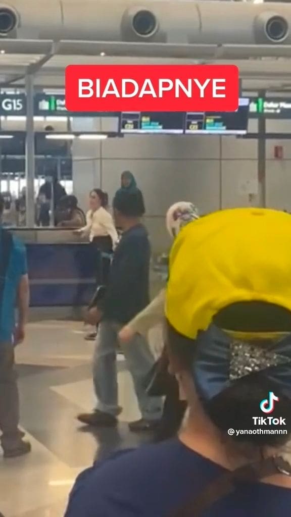 "This Is YOUR Problem!" - MAS Airport Staff Loses Temper At Foreigner For Injuring Fellow Employee