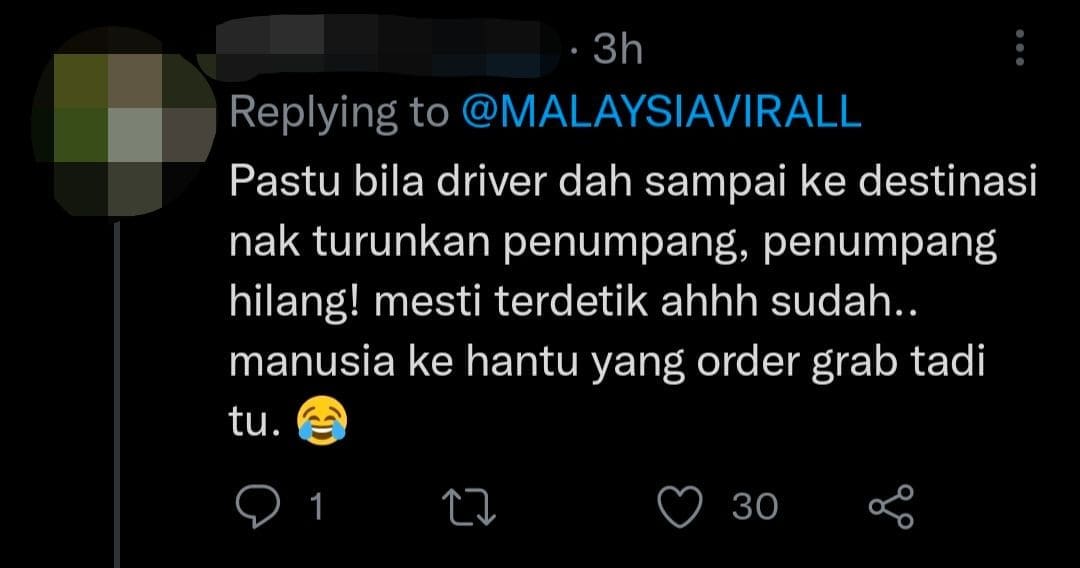 E-Hailing Driver Stops To Help Motorcyclists In Accident, Accidentally Leaves Passenger Behind