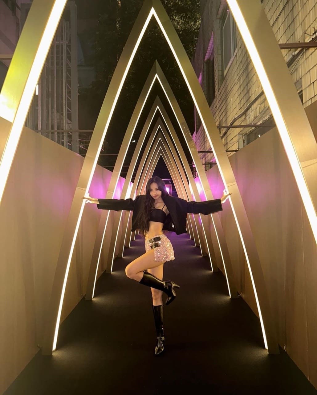 Lisa cancelled in China 2